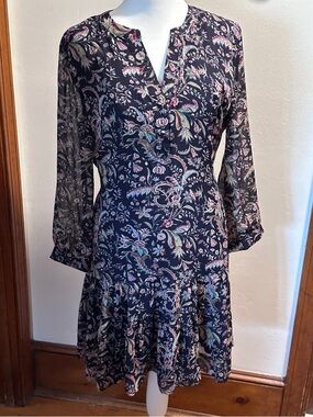 Rose & Olive Floral V-Neck Long-Sleeve Dress